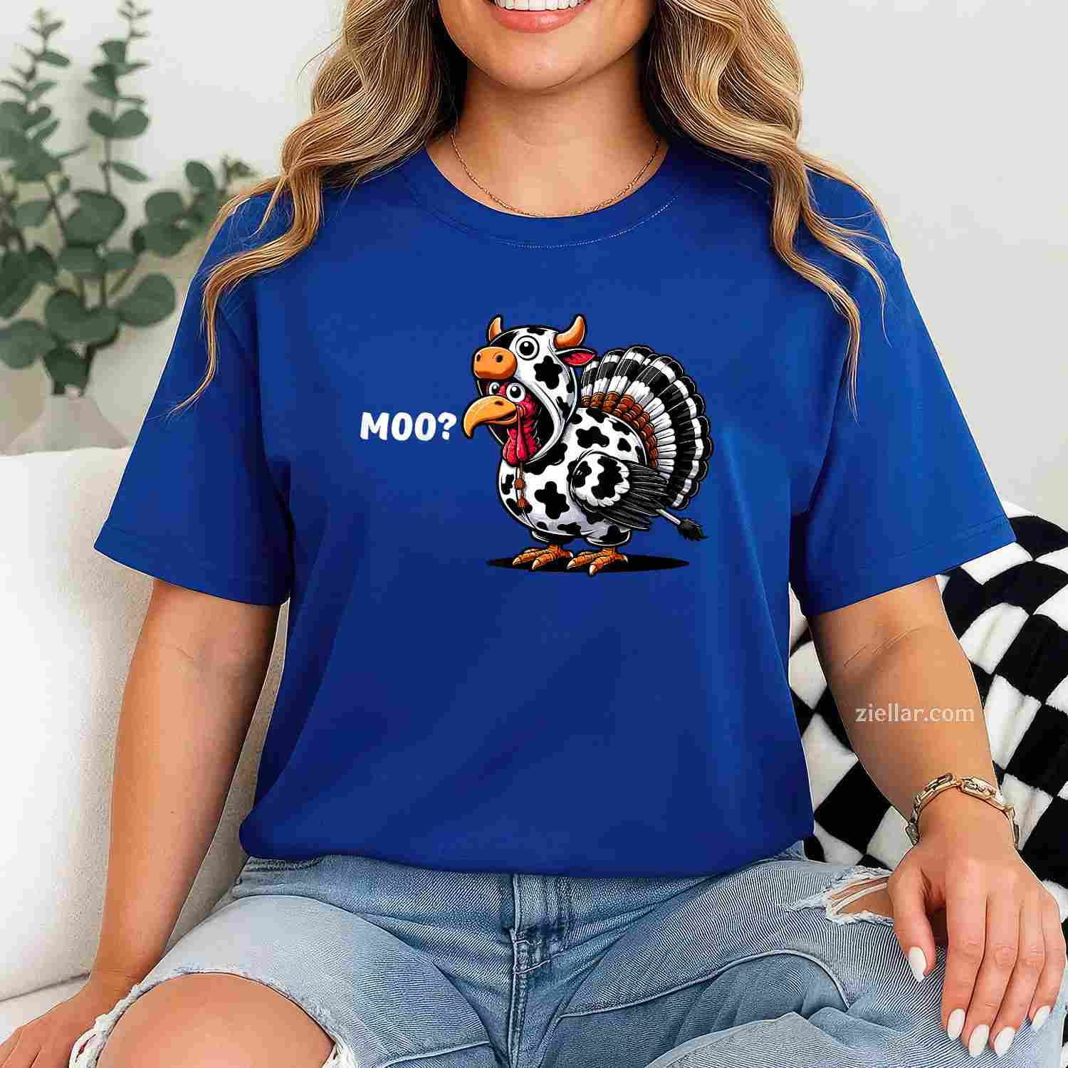 Turkey Moo Funny Thanksgiving T-Shirt and Tee for Adults Men Women Unisex
