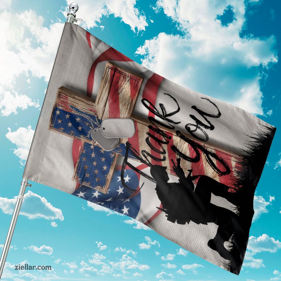 Veteran Thank You Flag Yard Banner with Cross Kneeling Soldier Garden Decor