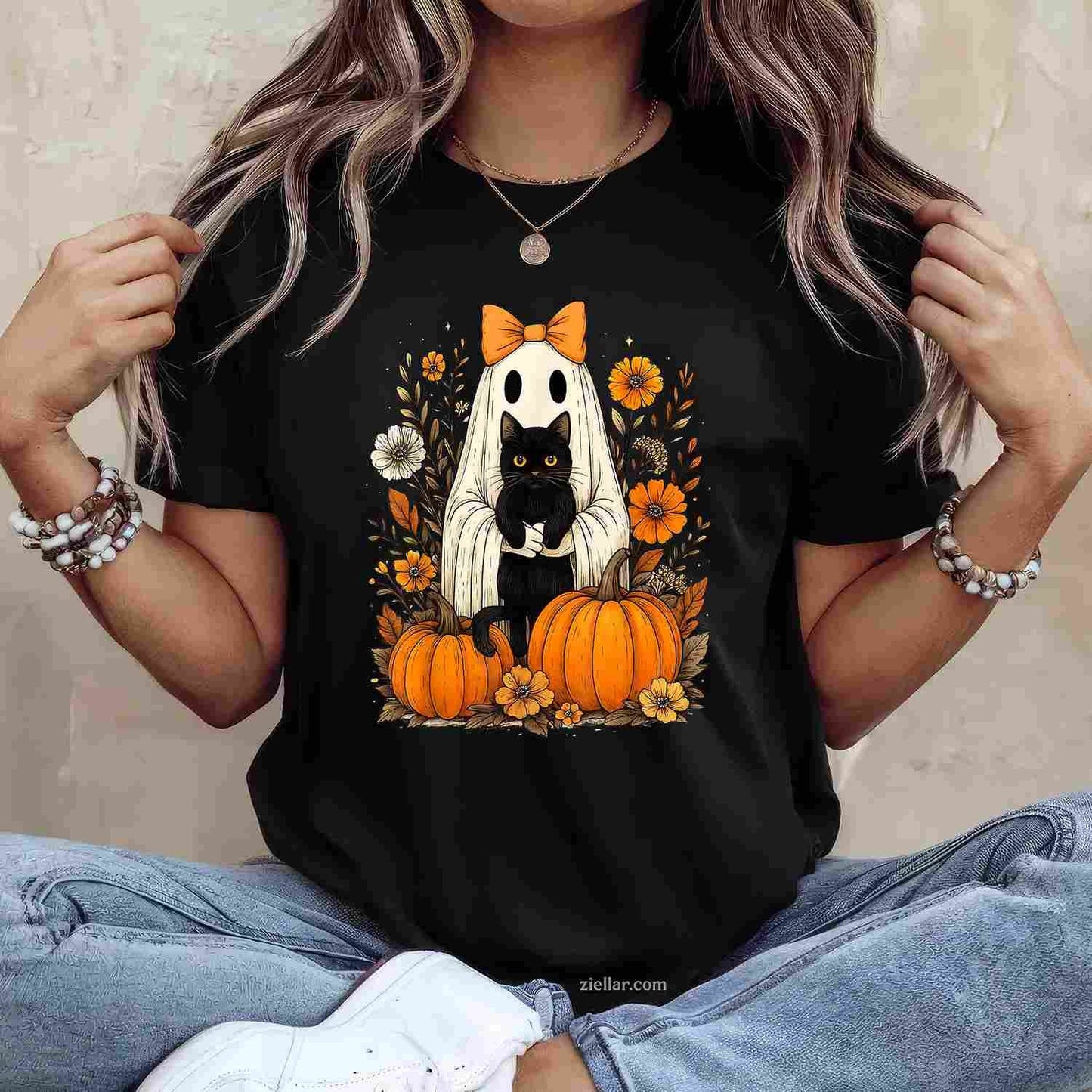 Vintage Halloween Ghost Holding Black Cat Groovy Floral Tee, Halloween T-Shirt for Men Women Adults Unisex, Aesthetic Streetwear Top, Soft Cotton Premium Print