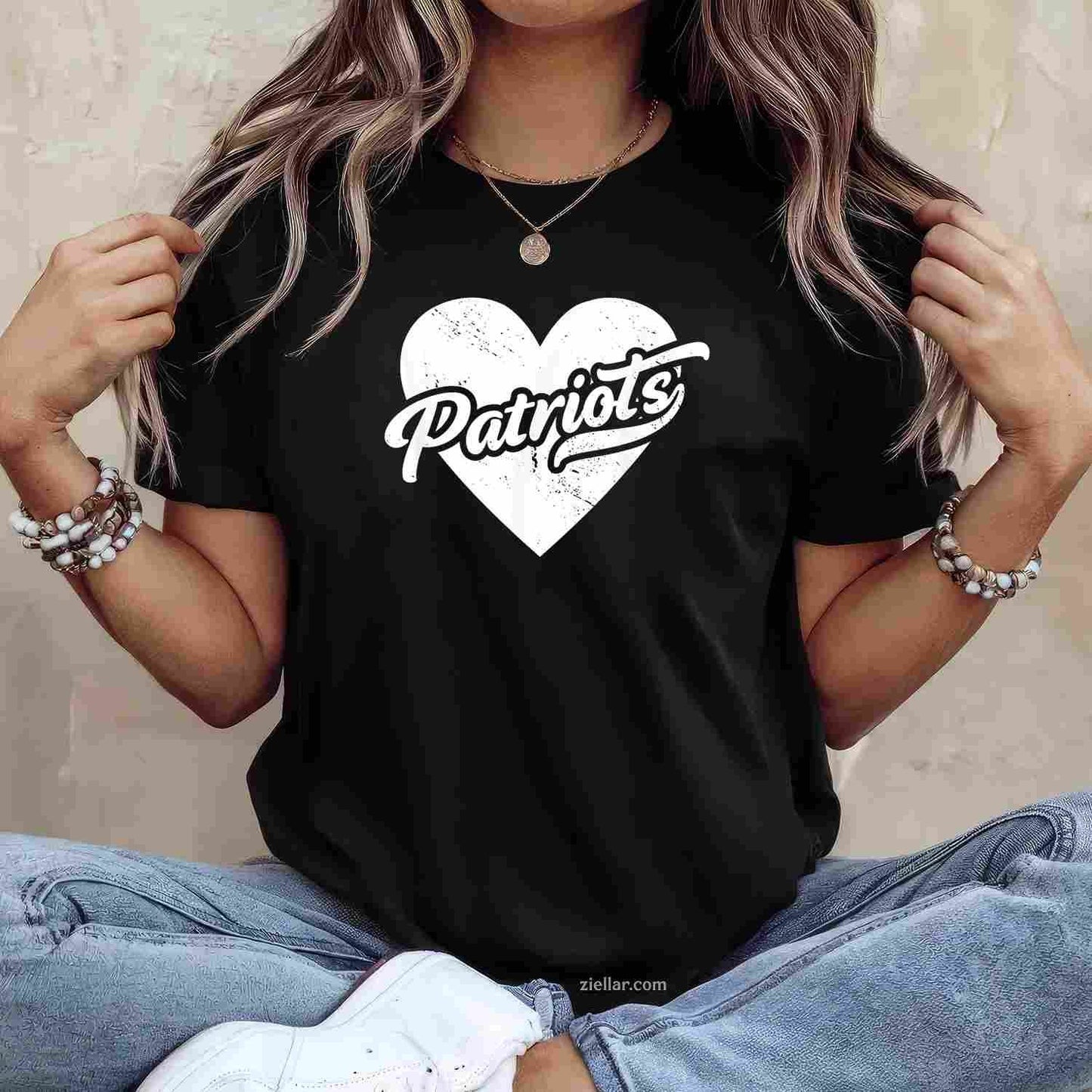 Vintage Patriots School Spirit Go Patriots Love T-Shirt Tee for Men Women Adults Unisex
