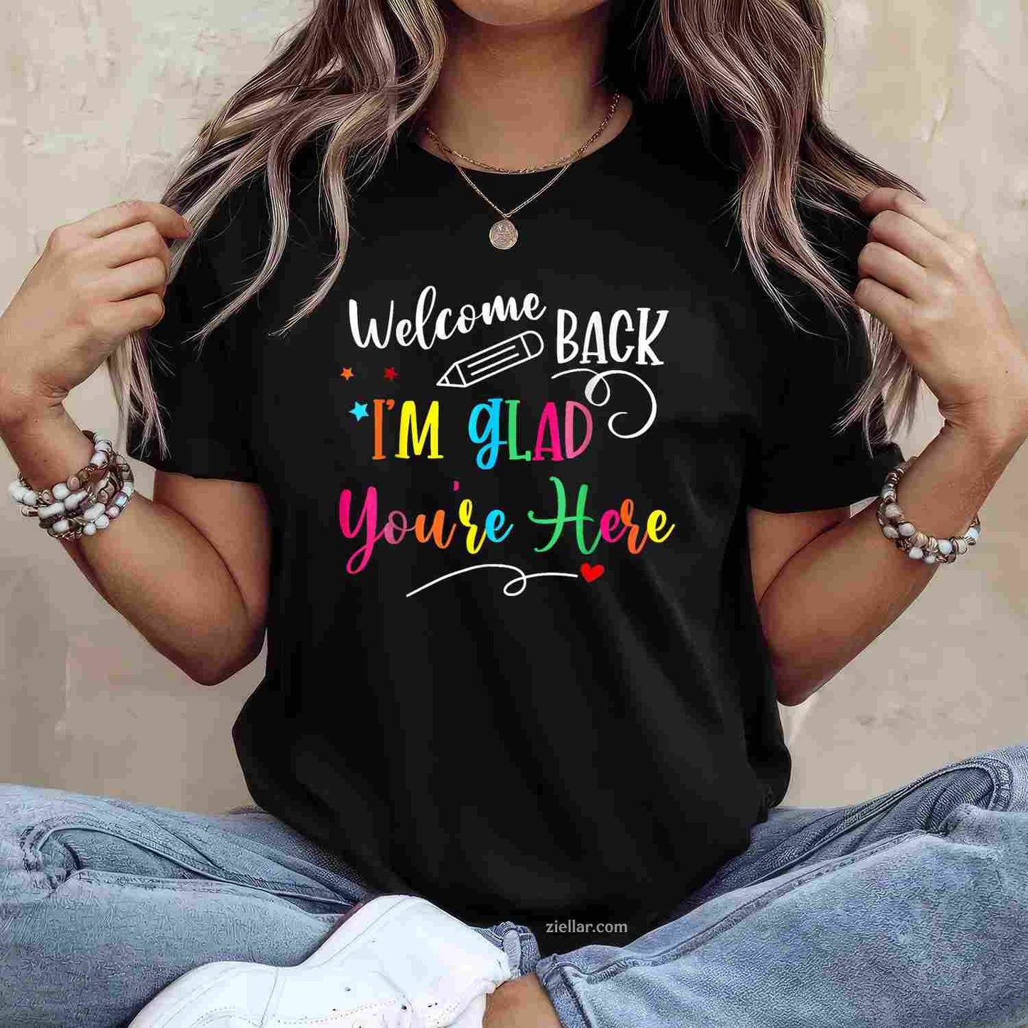 Welcome Back I'm Glad You're Here Back To School Teacher T-Shirt Tee for Men Women Adults Unisex