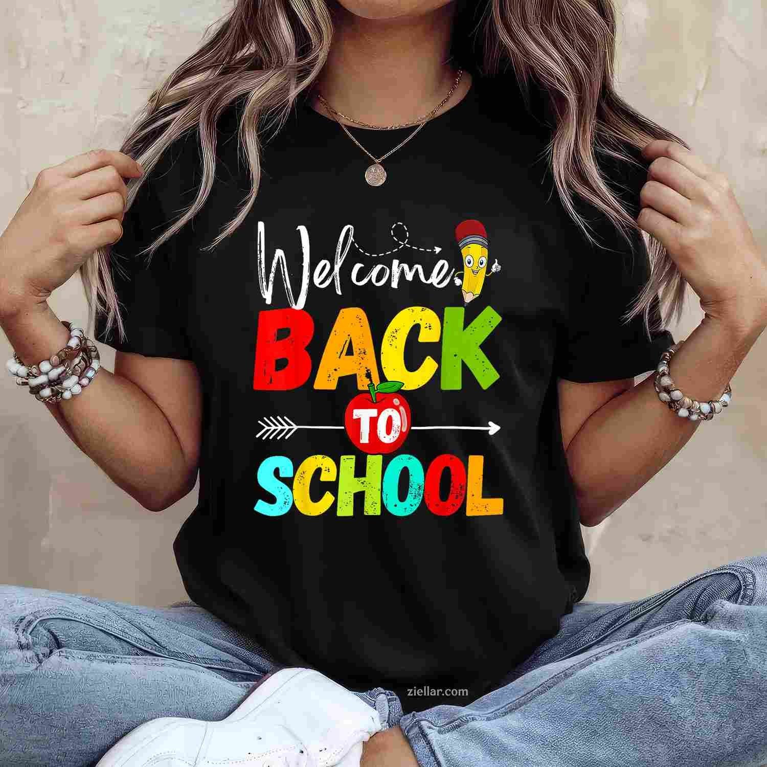 Welcome Back To School 2025 Teachers Students First Day T-Shirt Tee for Men Women