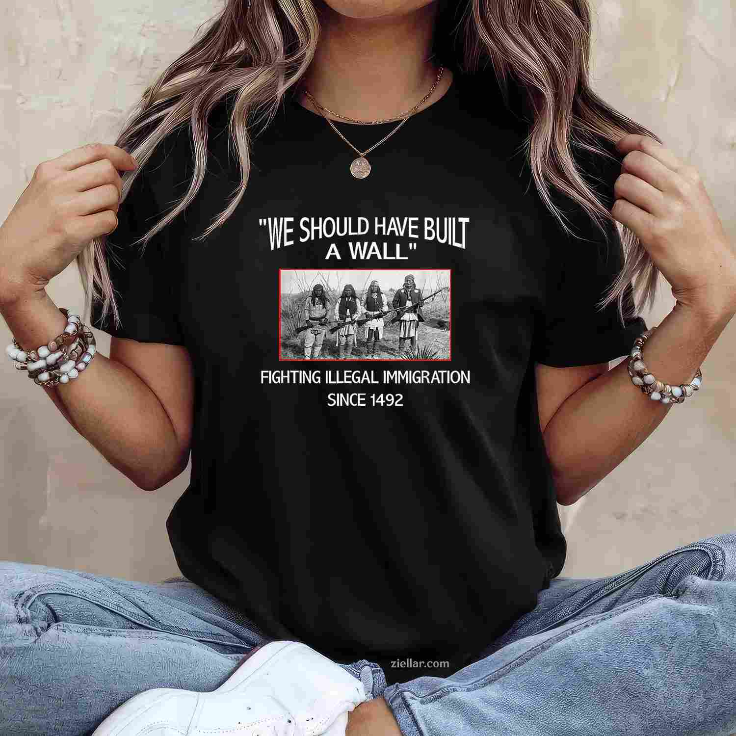 Wolf Spirit Animal Sacred Shaman, Native American Clan T-Shirt And Tee For Adults