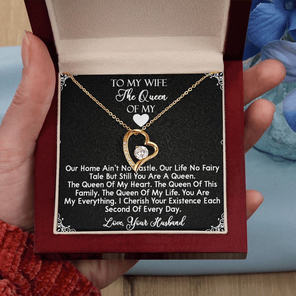 419C To My Wife The Queen Necklace, Gifts for Wife, Gifts for Her, Birthday Gifts