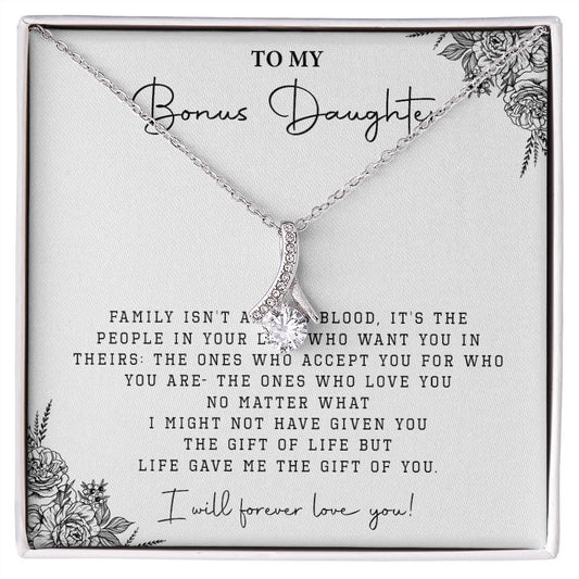 534B Step Daughter Gift, Bonus Daughter Necklace, Blended Family Stepdaughter Gift
