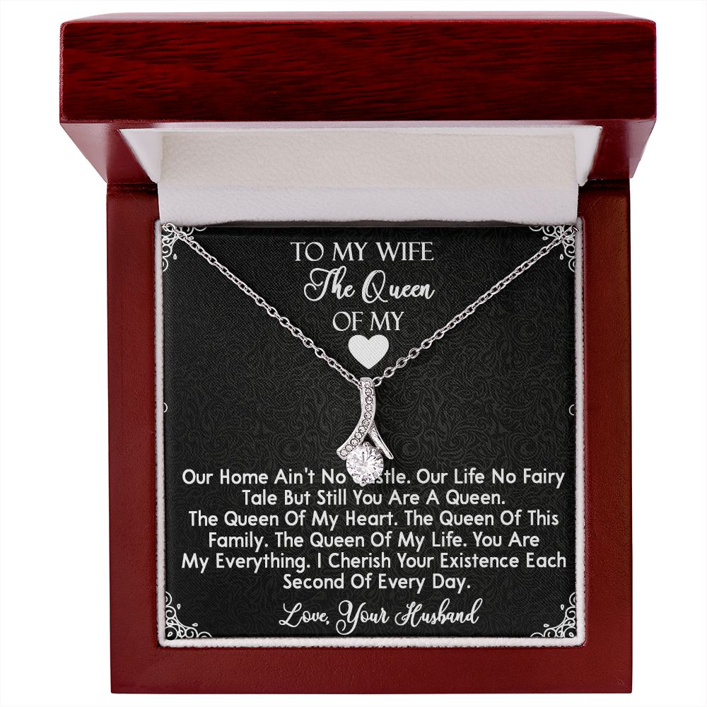 419B To My Wife The Queen Necklace, Gifts for Wife, Gifts for Her, Birthday Gifts